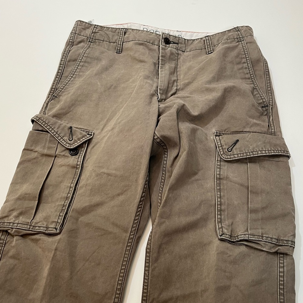Tan cargos